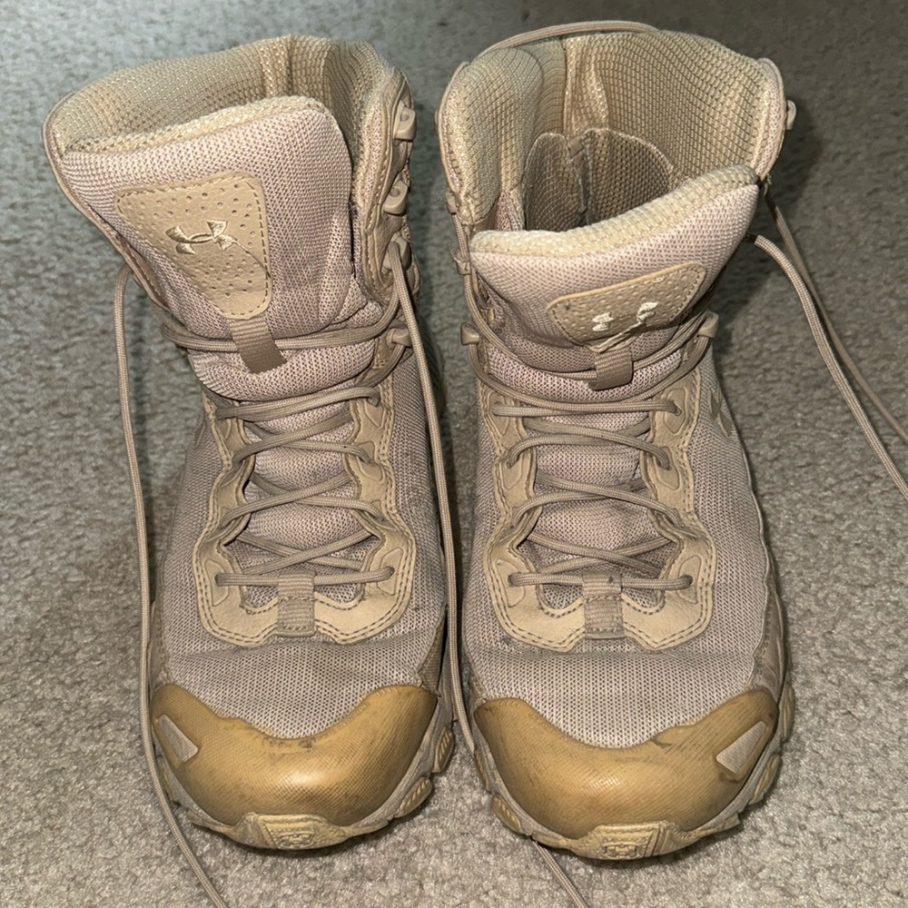 Under Armour Work/ Hiking Boots